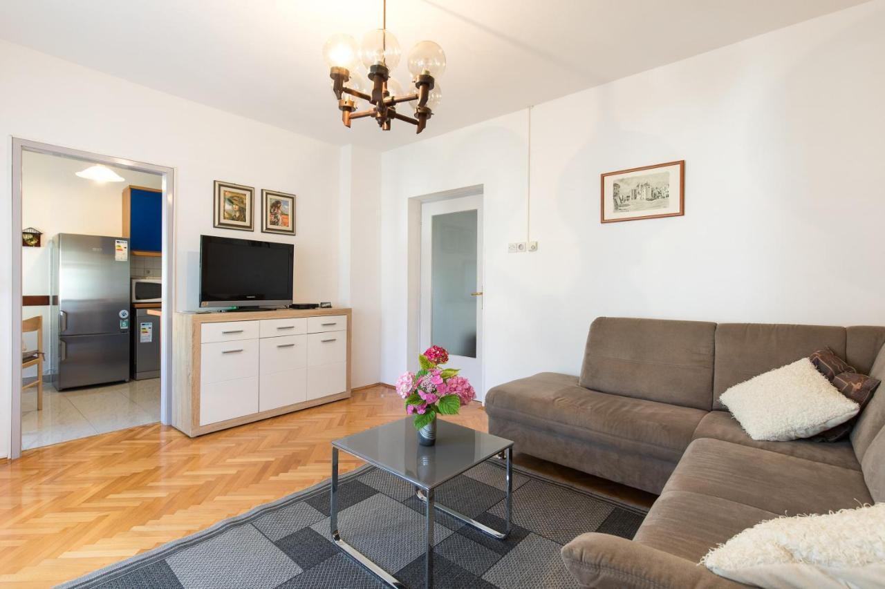 Vesna Lägenhet Baška Exteriör bild